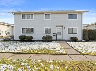 531 Eastbrooke Ln, Rochester, NY 14618