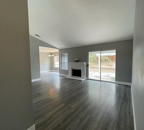 5th image of 13400 Sun Valley Cir