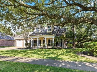 100 Habersham Dr, Youngsville, LA 70592