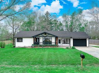 48 E Meadowbrook Cir #1, Bentonville, AR 72712