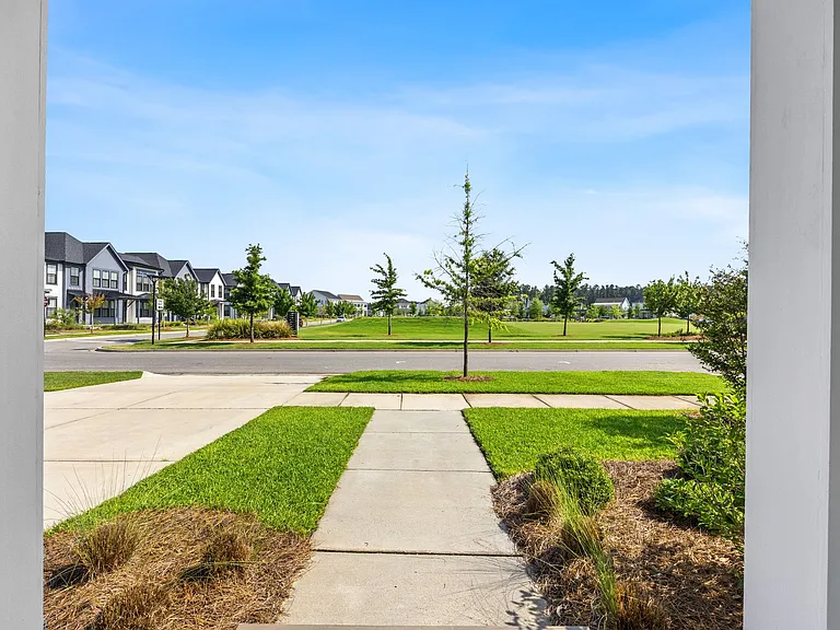 361 Ripple Park Dr — Photo 5