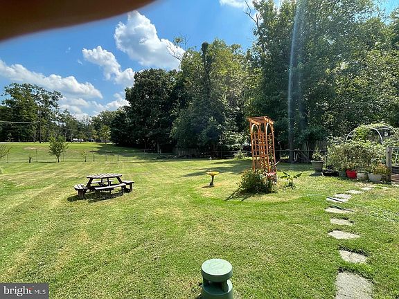 2nd image of 8010 Allentown Rd