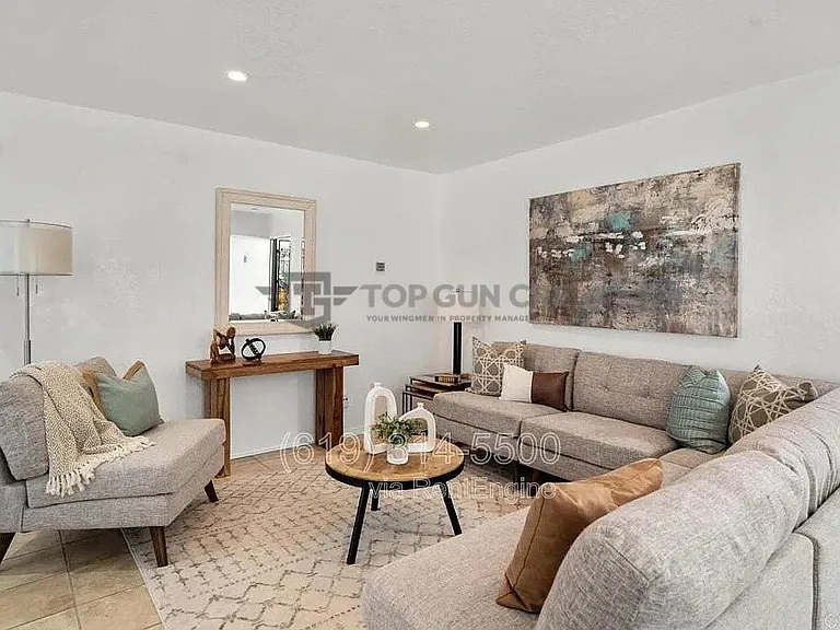 4262 Wilson Ave #8 — Photo 1