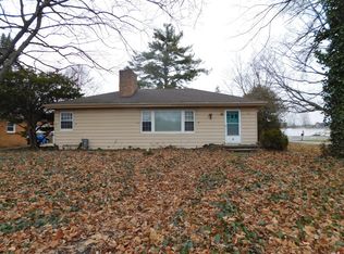 175 Fisk Rd, Benton Harbor, MI 49022