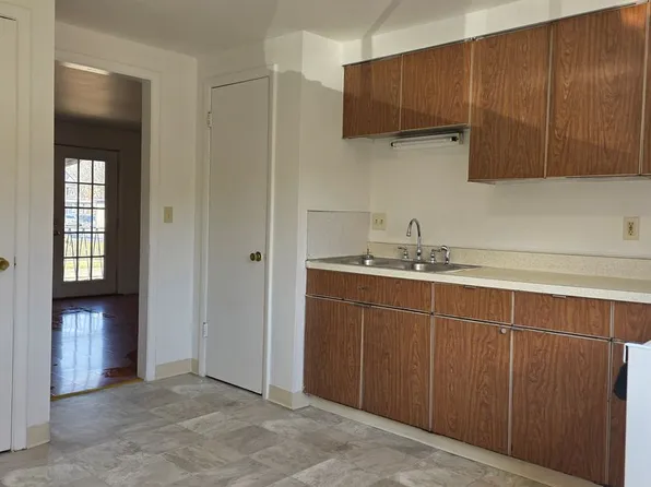 511 W Water St APT C, Elmira, NY 14905