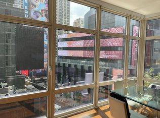 1600 Broadway On The Square, New York, NY 10019