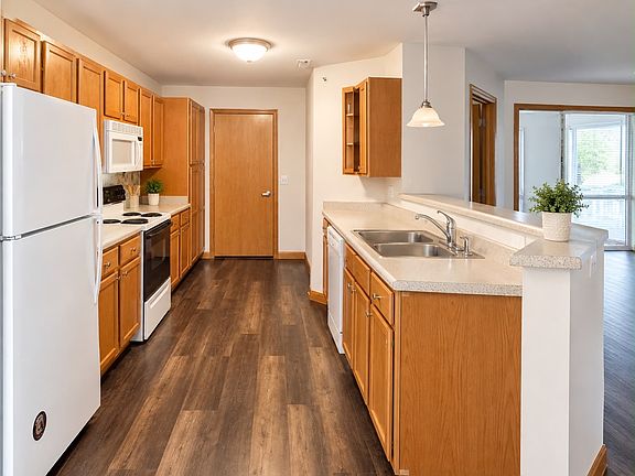 3rd image of 742 Bear Claw Way APT 204