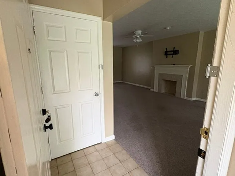600 Schultz St — Photo 15