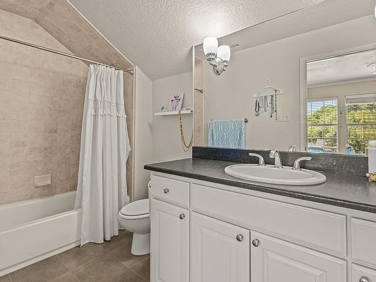 3518 Westcliff Rd S — Photo 28