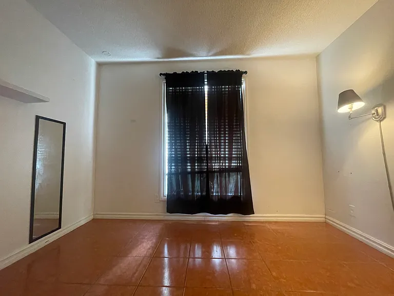 1300 Saratoga Ave — Photo 3