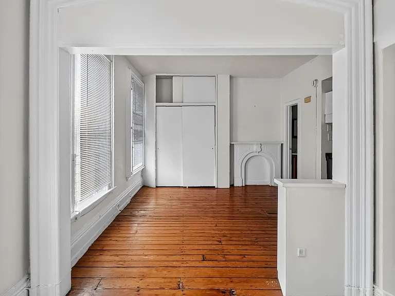 42 Trumbull St — Photo 14