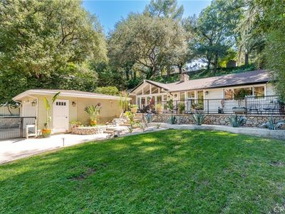 5220 Palm Dr, La Canada Flintridge, CA, 91011