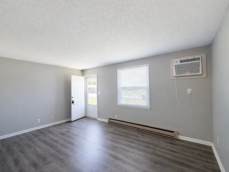 145 Tandy Dr — Photo 6