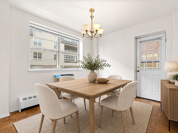 3rd image of 1500 Hamilton St #1S