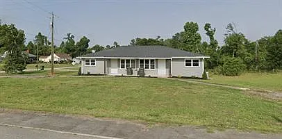 401 S Cherry St Photo 1
