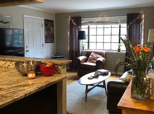 410 Candler Park Dr NE APT B1, Atlanta, GA 30307