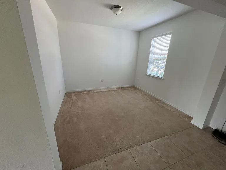 1530 Stone Arrow Ct — Photo 3