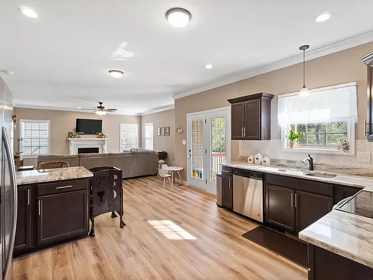 1151 Terraceside Cir — Photo 14