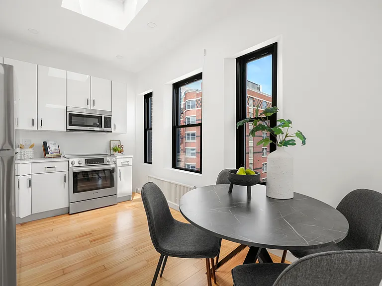 107 Jersey St #Penthouse 15 — Photo 5