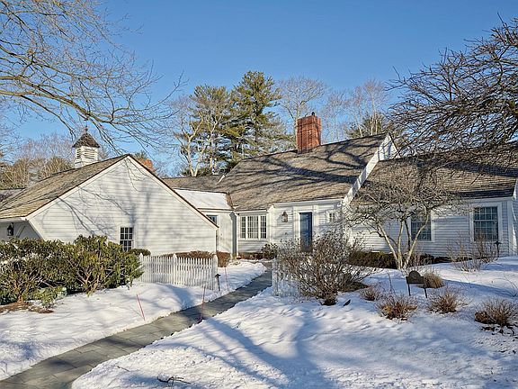 2nd image of 62 Ducks Head Rd