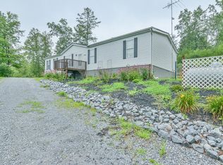 568 Harmon Rd, Unicoi, TN 37692