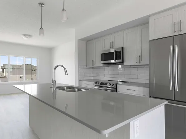 3317/ 3319/ 3321/ 3411/ 3413/ 3415/ 3417 119A Street SW