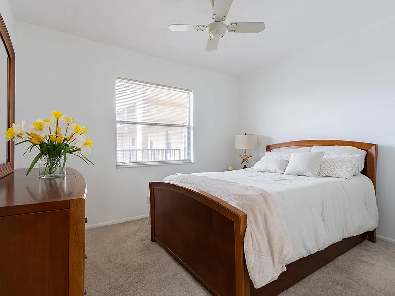 2811 Somerset Dr #412 — Photo 11