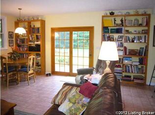 6900 Payton Ln, Crestwood, KY 40014