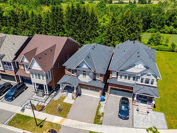 5th image of 244 Greenwood Rd