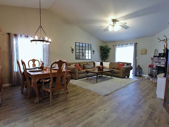 4th image of 672 Portside Cir