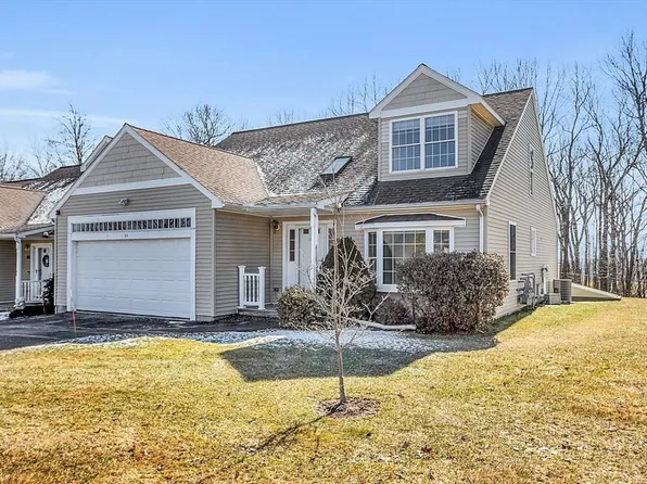 84 Hillside Village Dr Unit 84, West Boylston, MA 01583