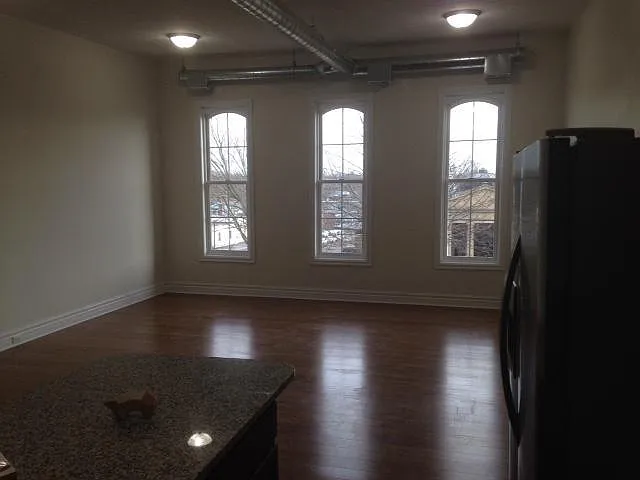 209 1/2 E Michigan Ave #3 — Photo 2