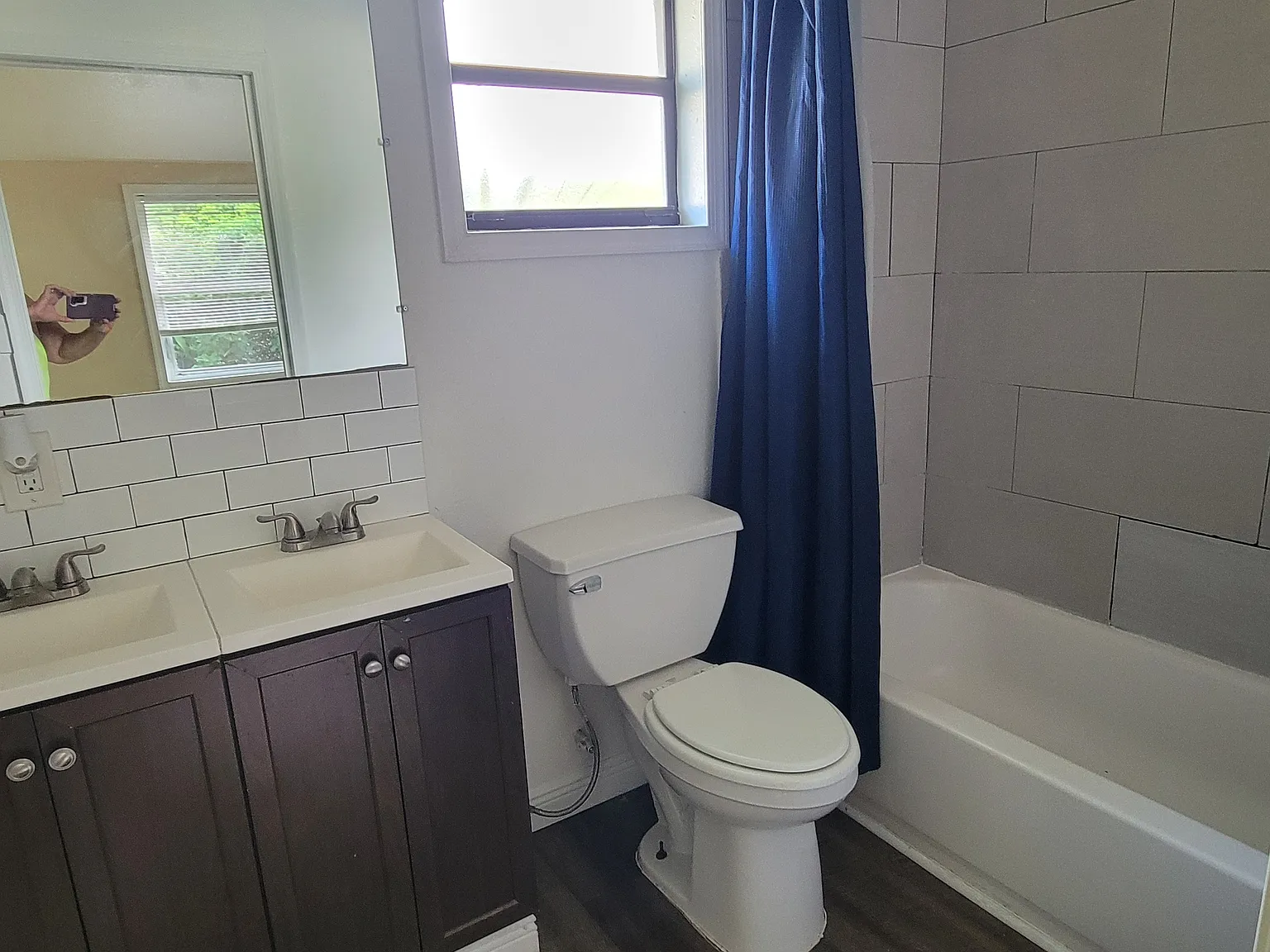 3 bed, 1352 sqft, $1,900 — Photo 4