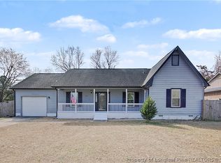 7105 Tollhouse Dr, Fayetteville, NC 28314