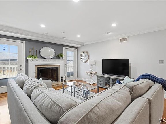 4th image of 1512 Bedford Forge Ct APT 15