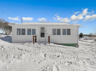 1747 Backus Mountain Rd, Meadow Bridge, WV 25976