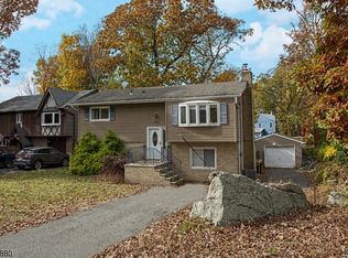 306 Brooklyn Mountain Rd, Hopatcong, NJ 07843