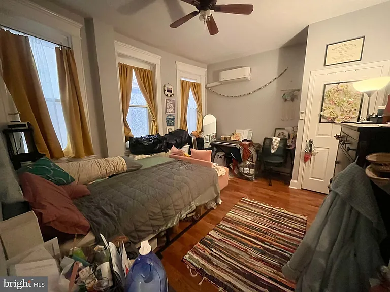 5028 Walnut St #1F — Photo 18