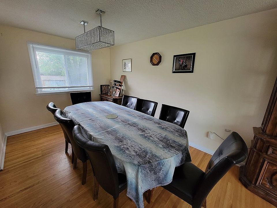 1st image of 109 Ava Ln