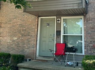 647 Villa Dr, Ypsilanti, MI 48198