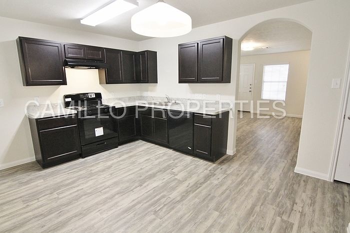 1st image of 18823 Treviso Terrace Ln