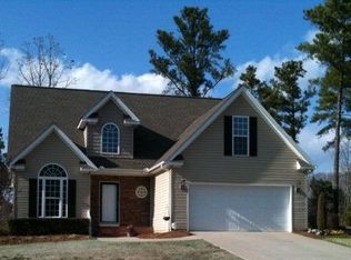 108 Kinkade Dr, Greenwood, SC 29649