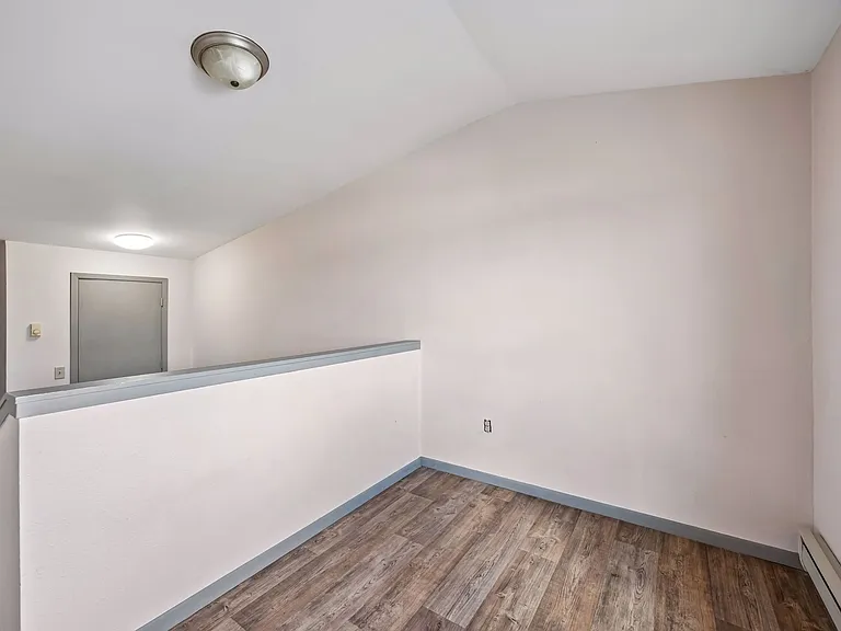 106 E 5th St #3 — Photo 10