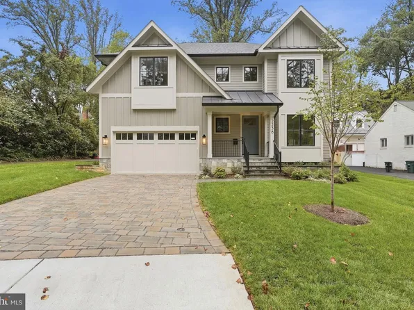 2238 N Vermont St, Arlington, VA 22207