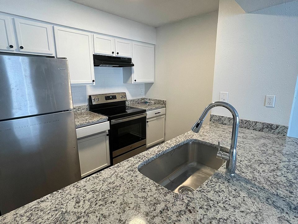 Kitchen Island View