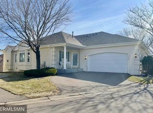 7808 Victoria Cir, Saint Louis Park, MN 55426