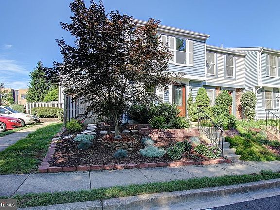 2nd image of 12500 Laurel Grove Pl