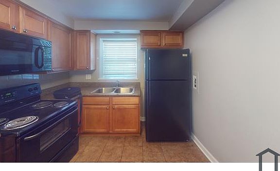 5th image of 51 N Pine Ave #G