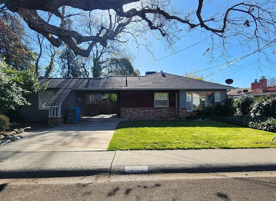 1st image of 401 Albacete Dr
