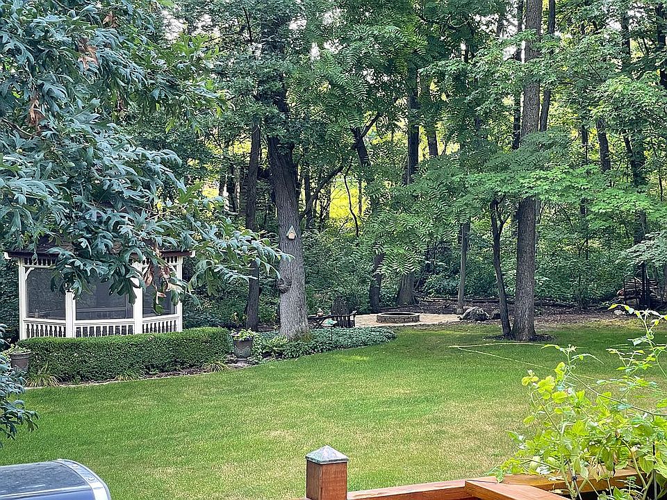 4N632 Hidden Oaks Rd, St Charles, IL 60175 Zillow